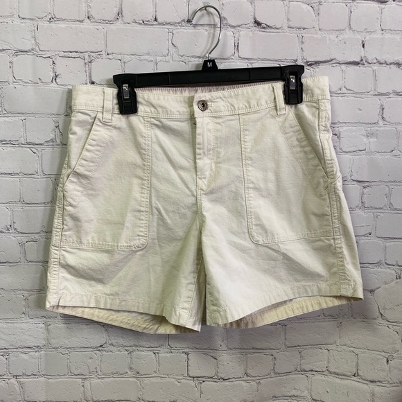 The North Face Pants - The North Face Women’s Hiking Cargo Shorts
